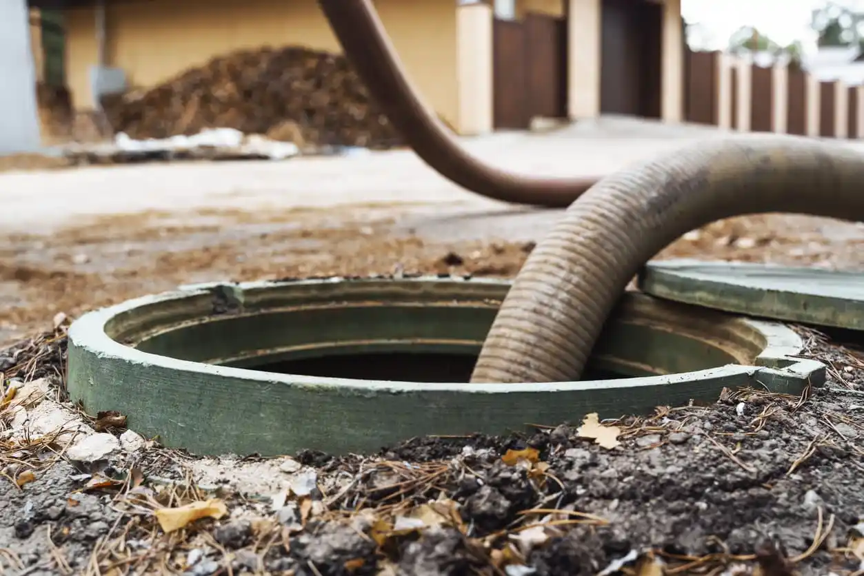 septic tank services Vista Santa Rosa